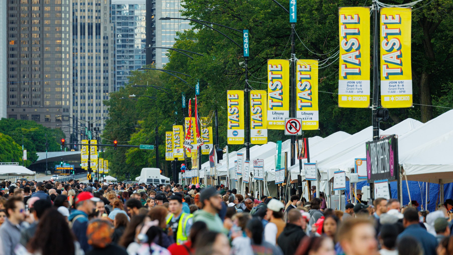 Taste of Chicago Returns to Grant Park in July, Officials Announce